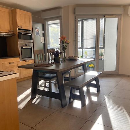 2Bhk Entire Apartment Fully Equipped 84M2 Lyon Bagian luar foto